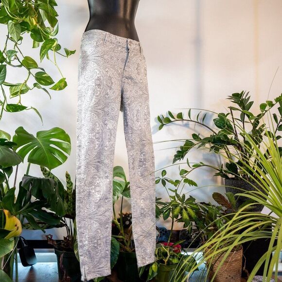 Zara White & Gray Paisley Denim Jeans, Slim Fit, Size 4 - Picture 2 of 7